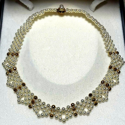 K14 Akoya pearl necklace choker weighing 32.1g with 38.5cm length displayed on white background