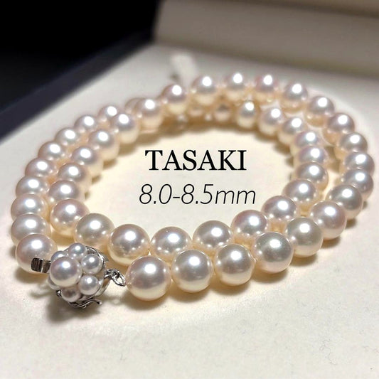 TASAKI Akoya Pearl Necklace featuring 8.5 mm pearls with excellent luster on a 42 cm strand