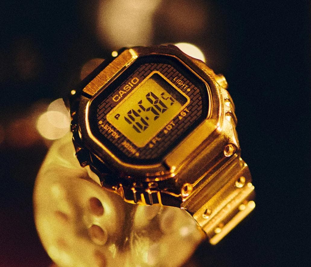 CASIO CRW-001G-9JR Digital Men's Watch — Japanese