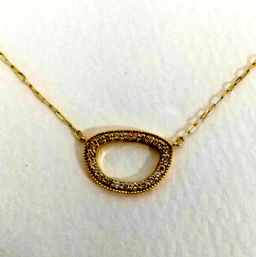 Agete 18K gold diamond necklace with 40cm adjustable chain and 13mm motif