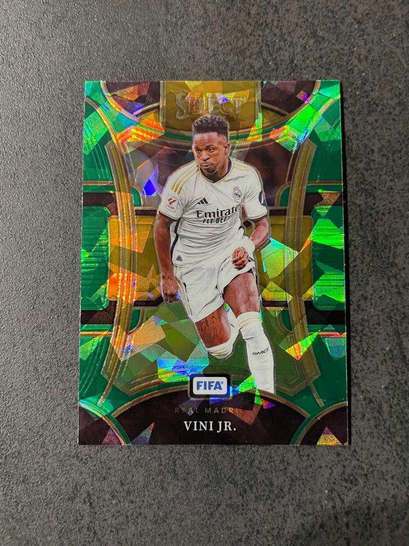 2024 Panini FIFA Vinicius Green Ice Brazil World Cup — Japanese