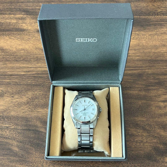 SEIKO V157-0BX0 Solar Men's Watch — Japanese
