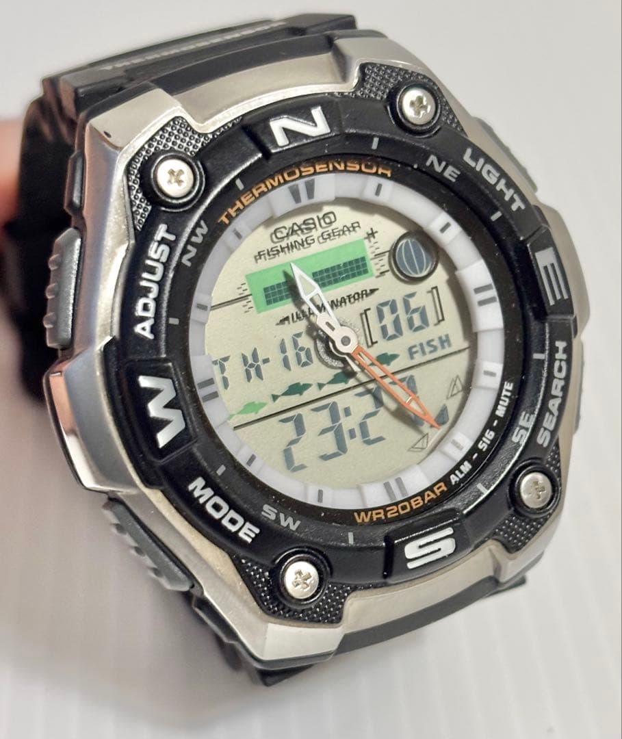 CASIO AQW-101 Digital Men's Watch — Japanese