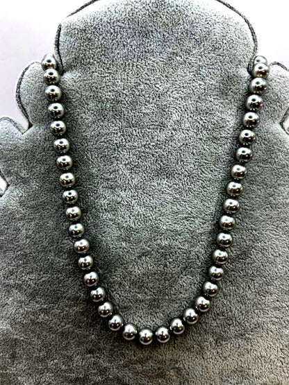 Akoya pearl silver necklace with 8mm natural blue tone gray pearls on a 40cm silver chain