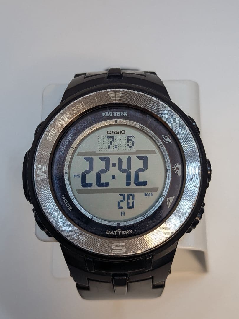 CASIO PRG-330-1JF Digital Men's Watch — Japanese