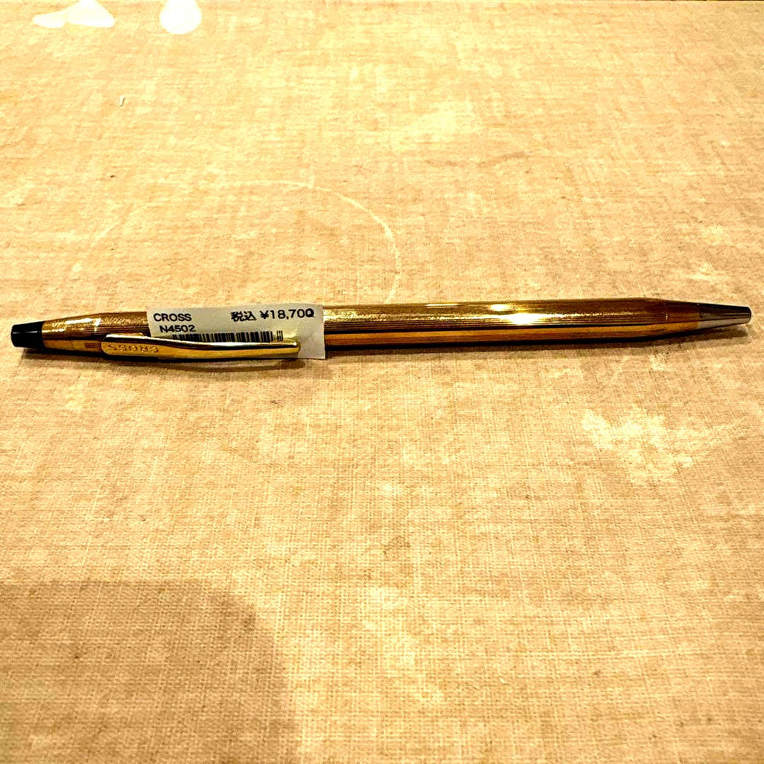 Cross MA162 mechanical pencil in gold color with sleek, refined design