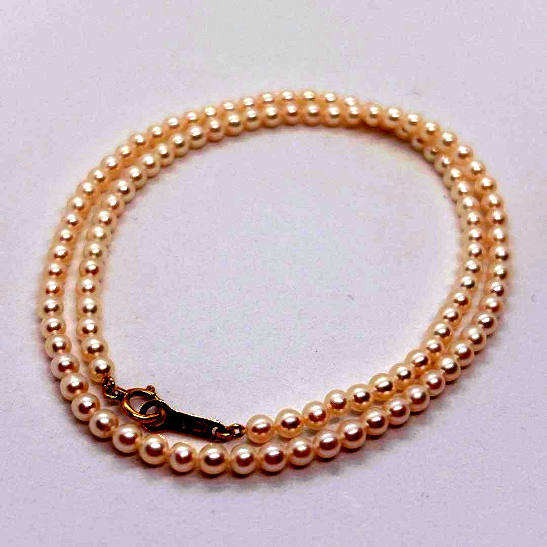 Tasaki Akoya genuine white pearl necklace 41cm length with K18 gold clasp