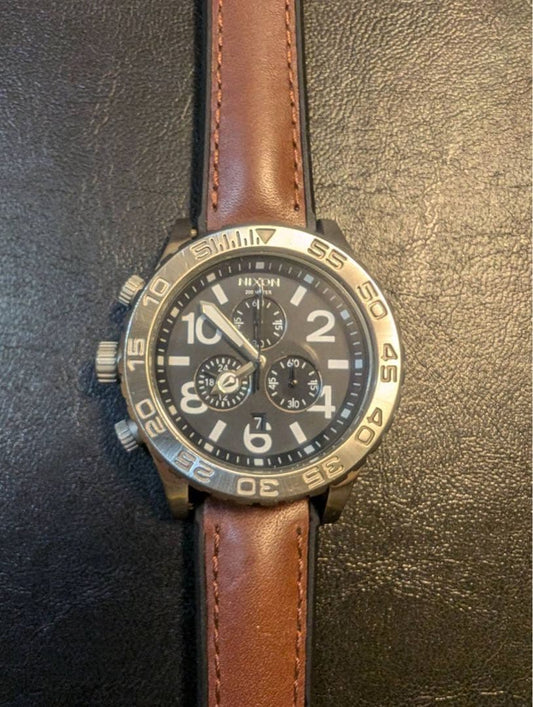 NIXON THE42-20 Men's Watch — Japanese
