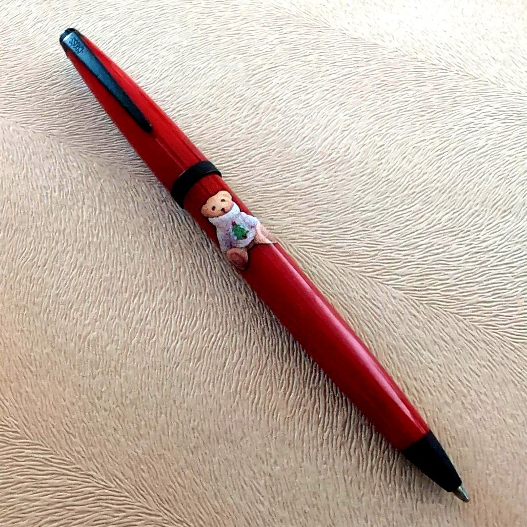 Hallmark Cross ballpoint pen with teddy bear illustration and twist cap, vintage Japan import