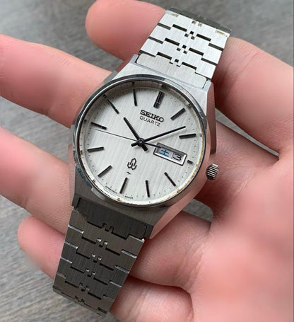 SEIKO Quartz QT Men's Watch — Japanese