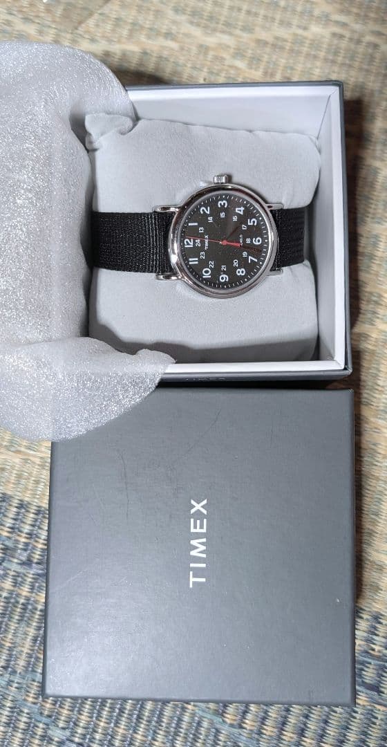 TIMEX T2N647 Analog Men's Watch — Japanese