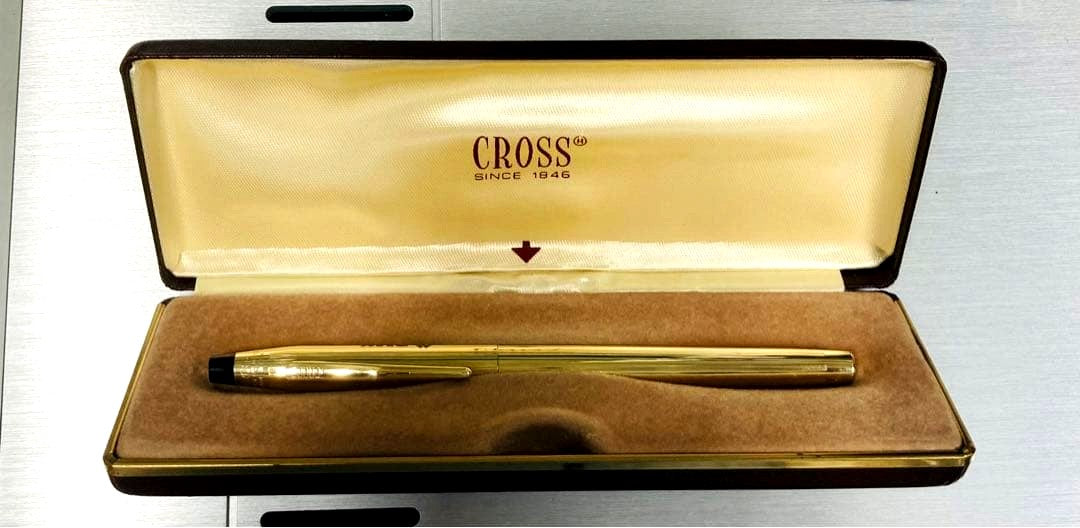 Kuro Cross 1/20 10KT Gold PMX Ballpoint Pen with two replacement ink refills