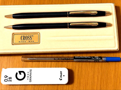 CROSS CLASSIC BLACK 2501 ball pen and pencil set with black matte finish displayed in box