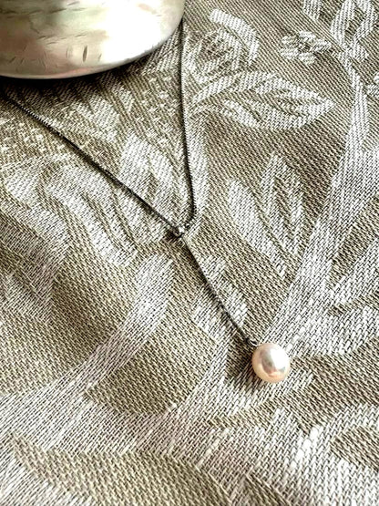 Akoya pearl silver necklace 50cm length with 6mm pearls, adjustable chain in simple elegant design