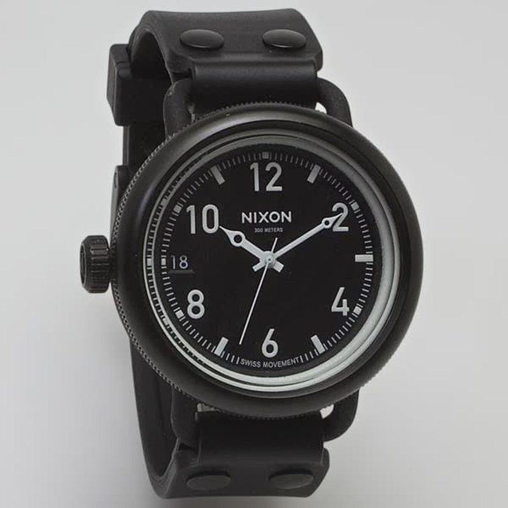 NIXON OCTOBER Quartz Men's Watch — Japanese