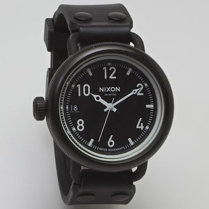 NIXON OCTOBER Quartz Men's Watch — Japanese