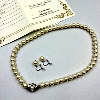 TASAKI necklace and earrings set featuring 8.0-8.4mm Akoya pearls with 42cm chain