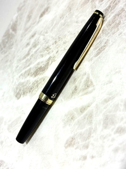 PILOT Fountain Pen 18K with gold nib and sleek black body shown in close-up