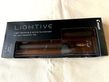 Pilot Lightive fountain pen in silver finish with original box showing slight wear