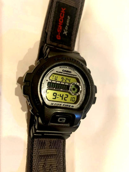 Casio G-Shock X-treme Foxfire DW-6900 model watch in excellent used condition with instruction manual