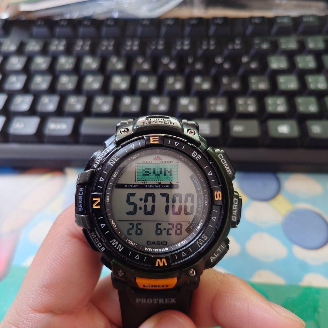 CASIO PRG-40 Digital Men's Watch — Japanese