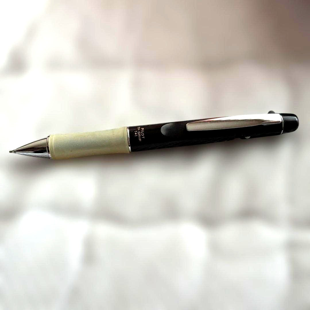 PILOT Dr.GRIP discontinued multi-function pen featuring pencil and ballpoint components