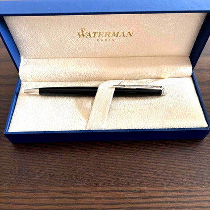 Waterman Metropolitan ES Black CT ballpoint pen in black color with refill included