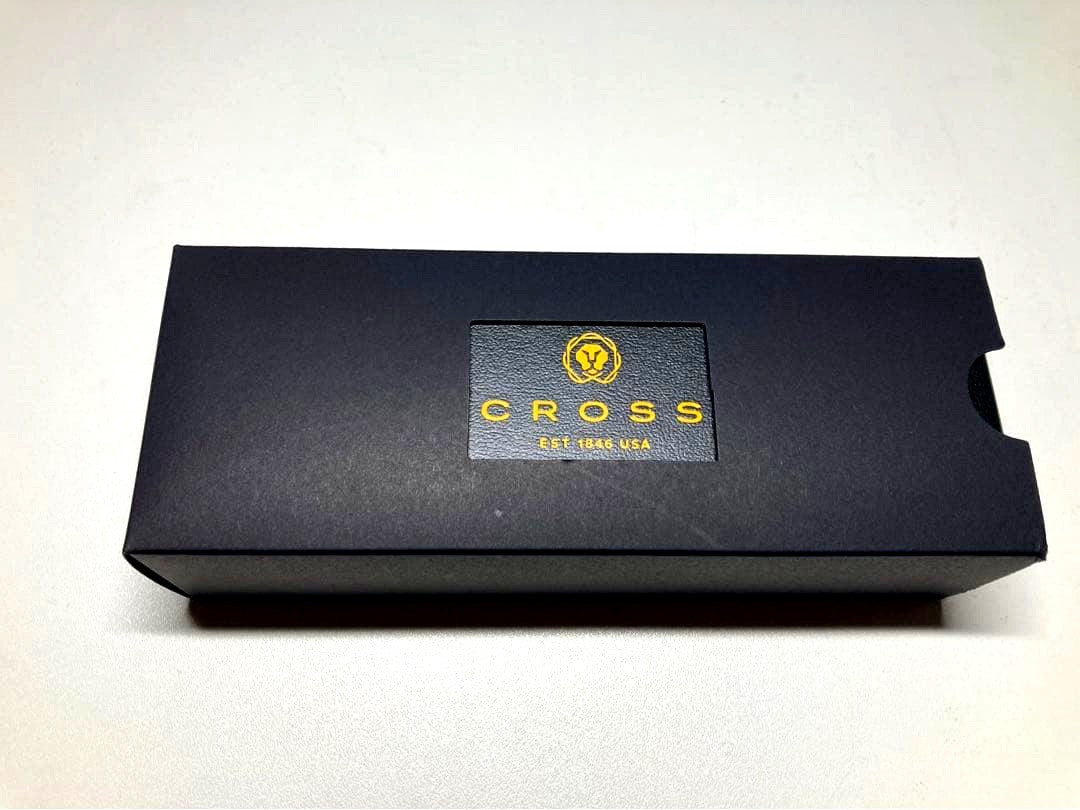 Cross Century mechanical pencil with gold-plated brass body and twist knock mechanism imported from Japan