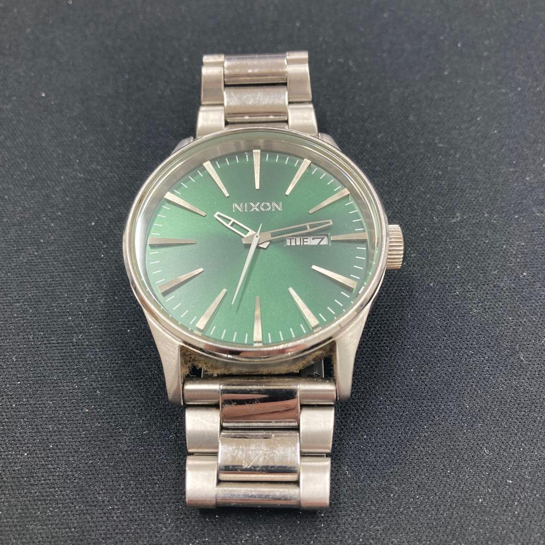 NIXON Quartz Men's Watch — Japanese