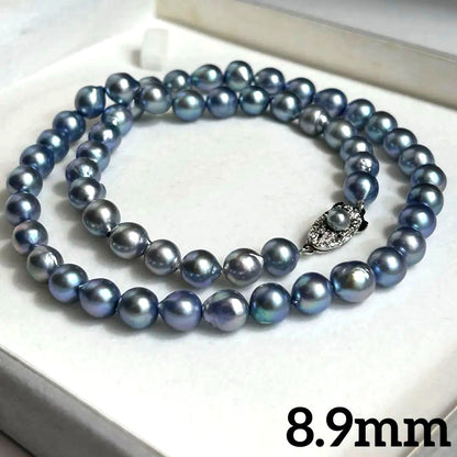 Akoya pearl necklace featuring baroque pearls with blue tint, 8.9mm size, 55.5cm length, silver clasp