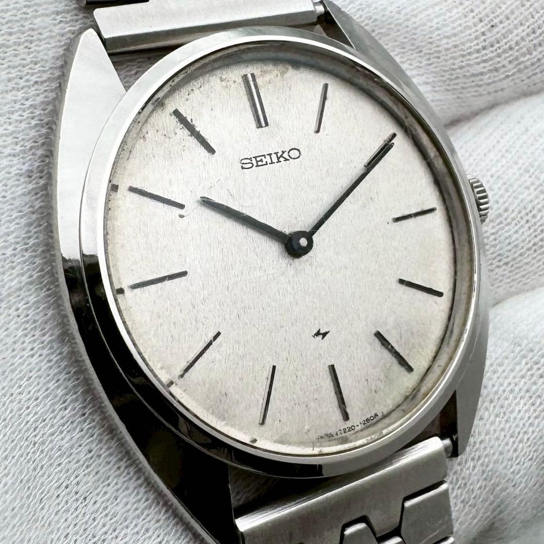 SEIKO 2220-0470 Manual Men's Watch — Japanese