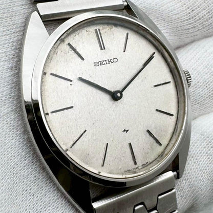SEIKO 2220-0470 Manual Men's Watch — Japanese