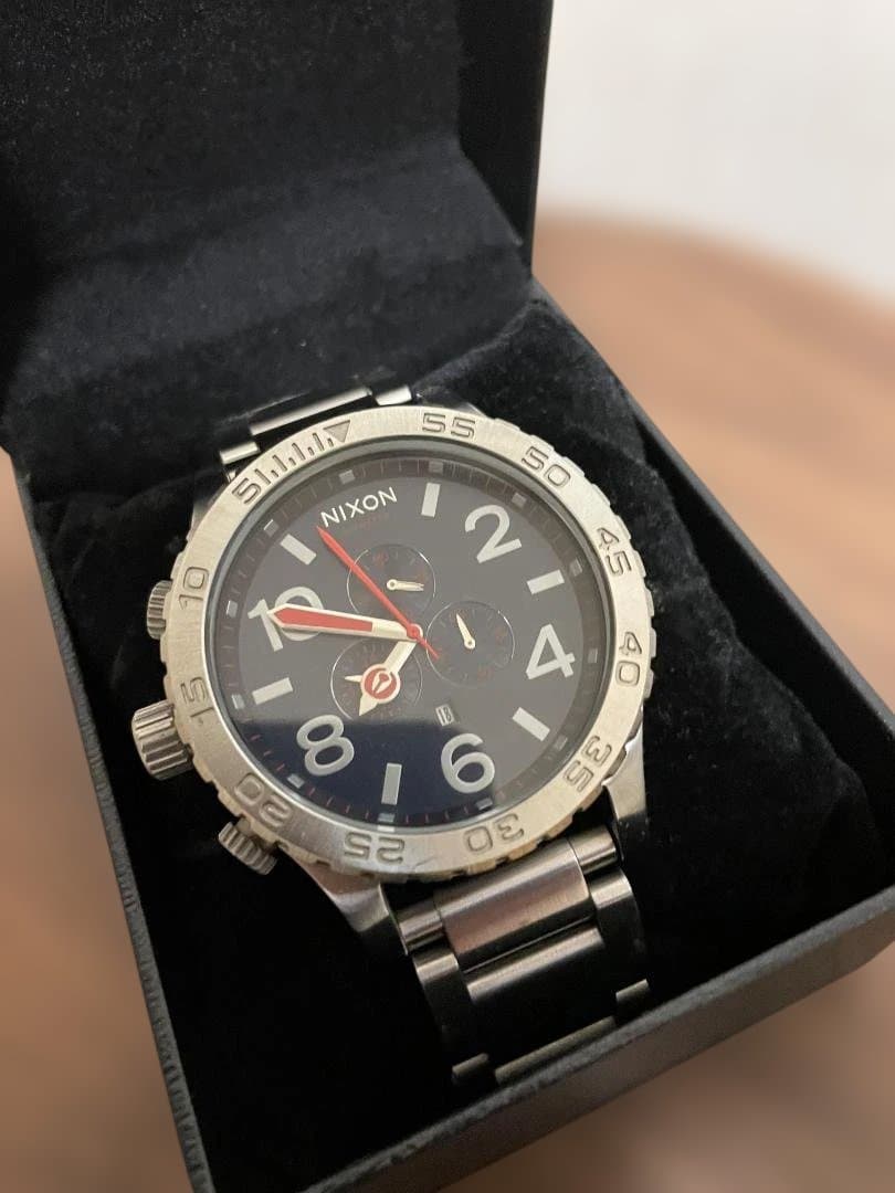 NIXON Analog Men's Watch — Japanese