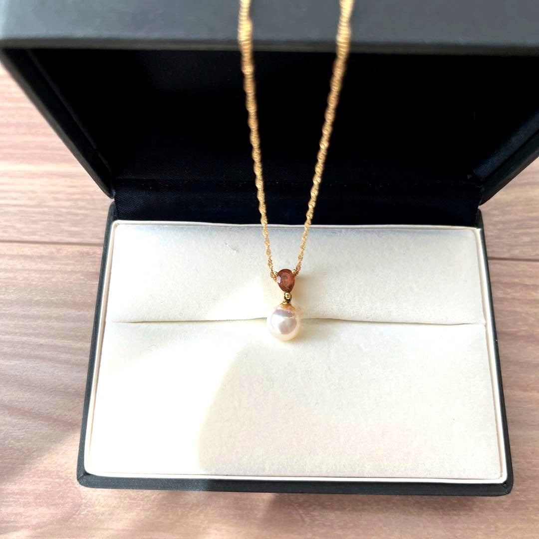 New TASAKI K18 gold necklace with an 8mm rare light pink pearl and pink sapphire pendant