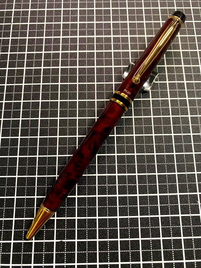 PILOT GANCE Black and Red Marble Ballpoint Pen with black ink shown on white background