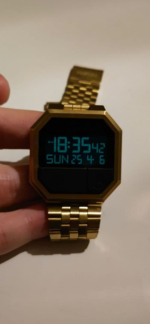 NIXON リランゴールド Digital Men's Watch — Japanese