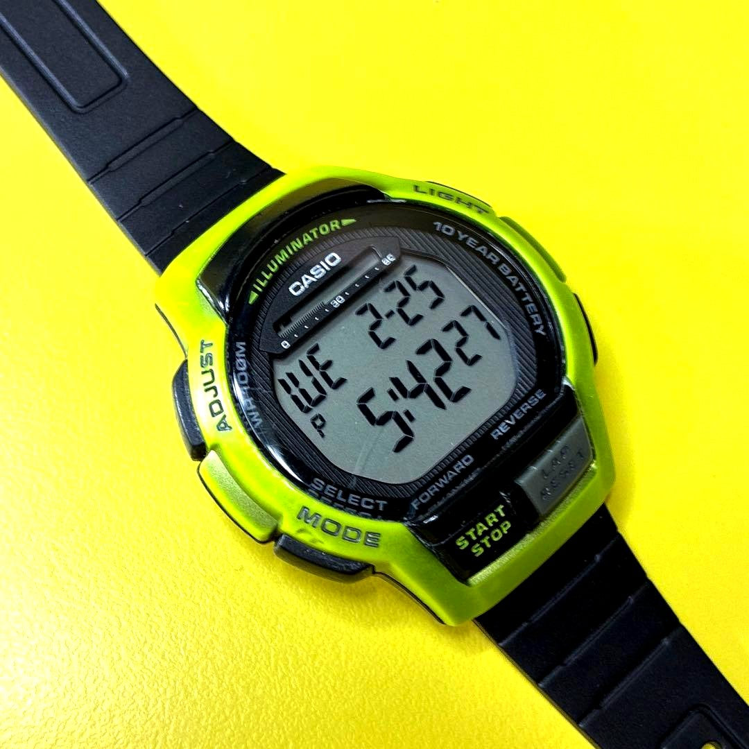 Used Casio Illuminator Watch with backlight and front button, suitable for running and training