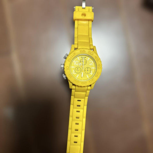 NIXON Chronograph Yellow Quartz Men's Watch — Japanese