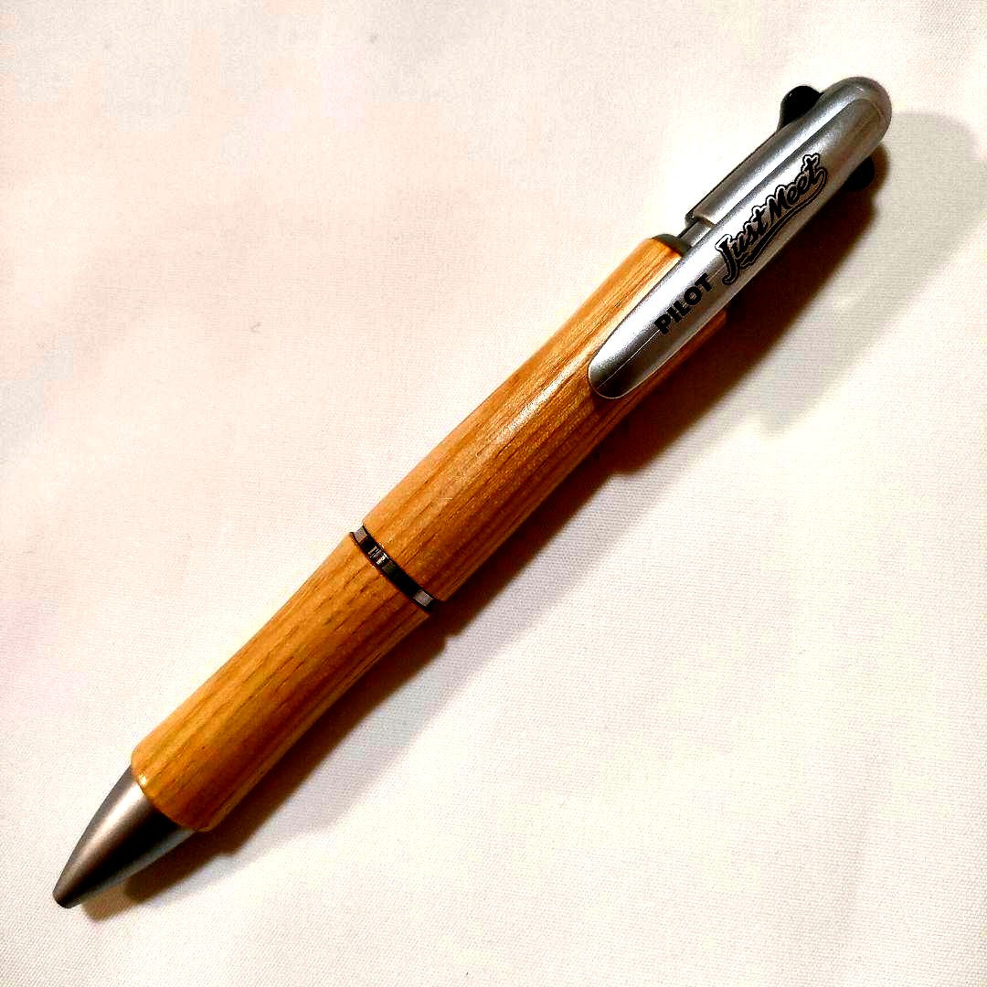 PILOT Just Meet multi-function pen with red and black ballpoint pens and 0.5mm mechanical pencil wooden body