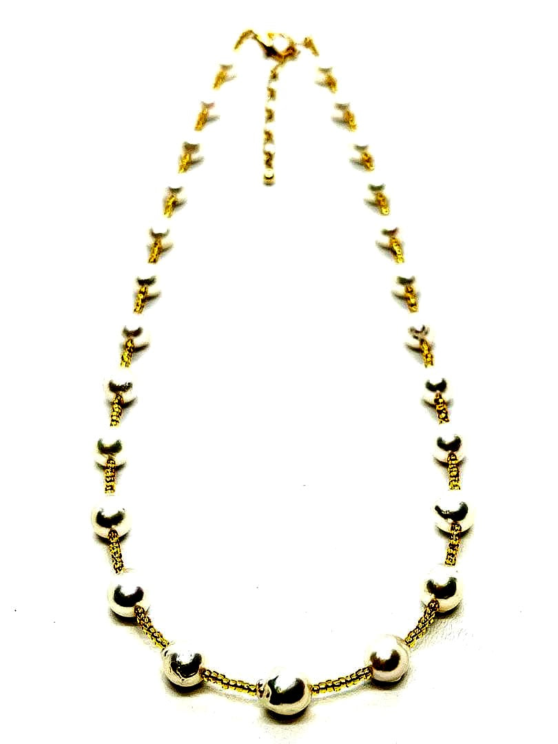 Akoya pearl white pearl station necklace featuring 6-6.5mm pearls and K18 gold leaf parts on a 41-46cm chain