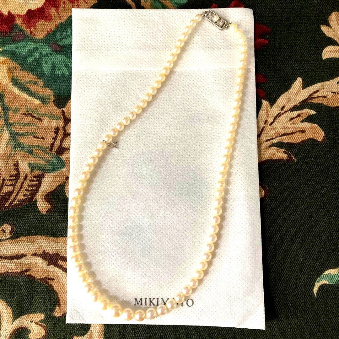 Kimono Sale Micro Motomoto Gradient pearl necklace with 79 white pearls on silver 925 chain, 45 cm length