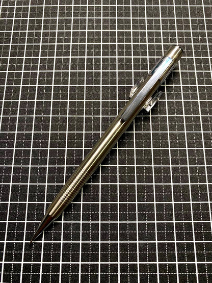 PILOT 2020ST mechanical pencil lead 0.5mm showing condition with scratches and rust
