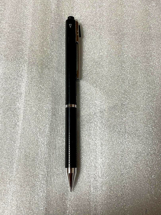 PILOT 1+1 set featuring one mechanical pencil and one ballpoint pen on white background