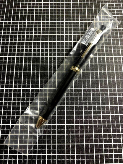 PILOT RiDGE 3+1 multi-functional pen in gloss black showing ballpoint and 0.5mm sharp features