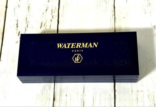 WATERMAN ballpoint pen main body in black and gold with a dedicated case