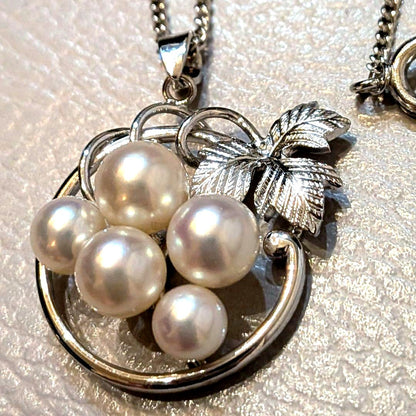 Mikimoto Silver 925 necklace featuring 5-7mm Akoya pearls arranged in a grape motif with 24cm chain