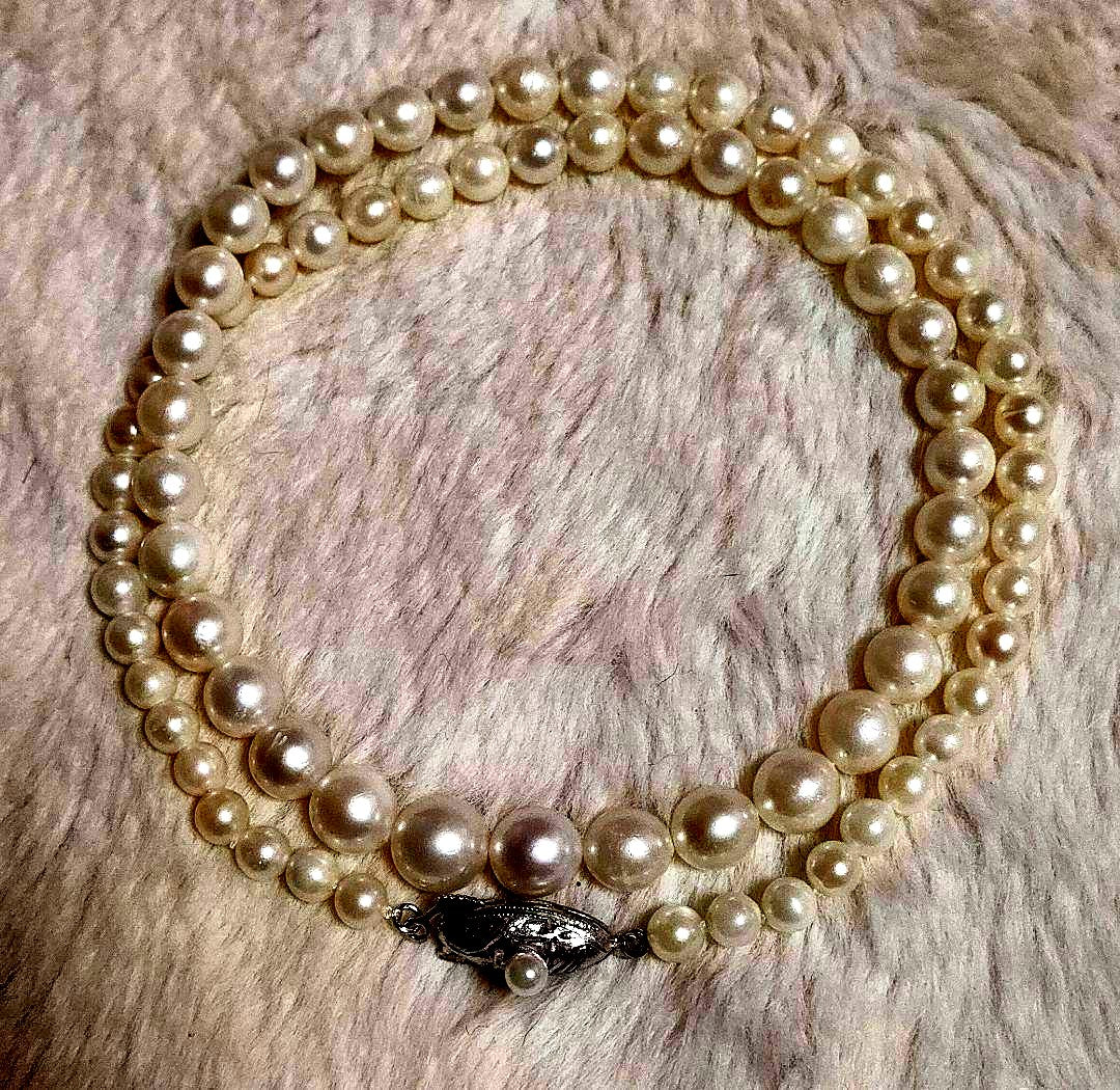 C Akoya pearl gradient necklace with silver chain and 3.8 to 7.2mm baby pearls, 44cm length