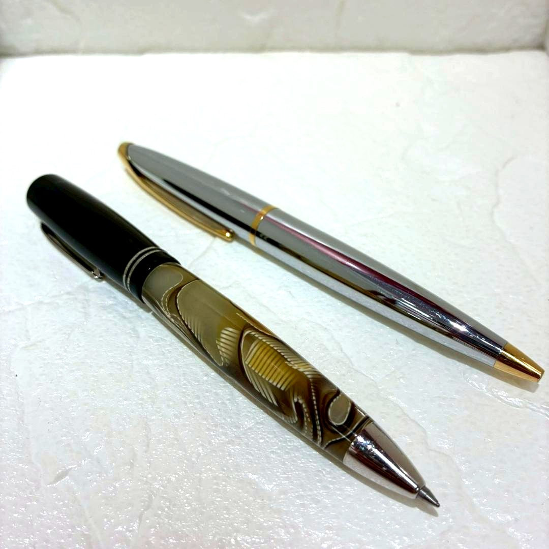 Delta 366 ballpoint pen 5.1 inches with bonus Cross ballpoint pen Japan import