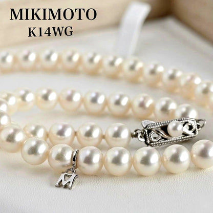 Highest grade Mikimoto M Charm large round Akoya pearl necklace with 42 cm length and K14 white gold clasp