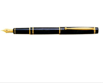 PILOT FG-1MR-BF black fountain pen with fine tip and gold-colored ring on cap